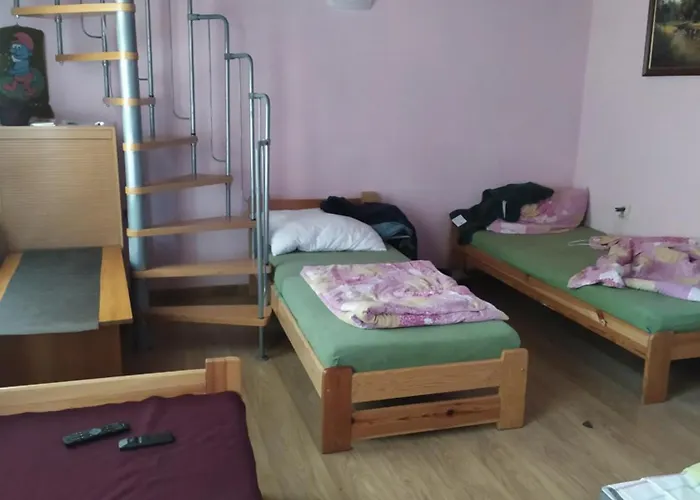 Lesne Zacisze 民宿 雷布尼克